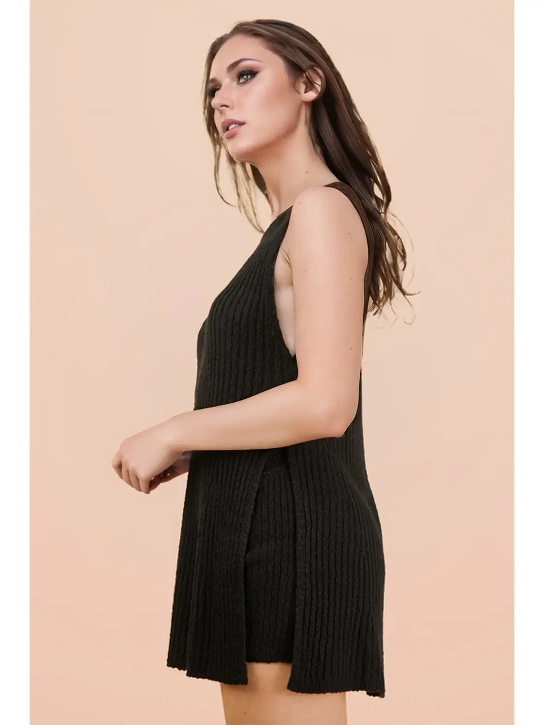 BLACK SLEEVELESS TUNIC KNIT SWEATER WITH SHORTS SET